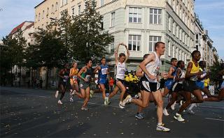 Runners competing in the Berlin Marathon