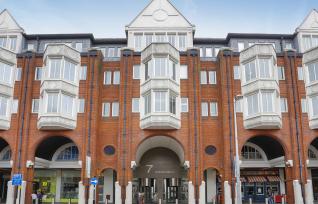 4 Reasons to Study in Ealing