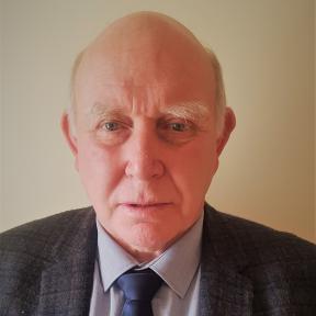 Dr Ian Dey-van Heerden – Lecturer, Accounting and Finance